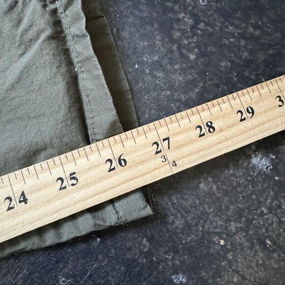 Torrid Women’s Lightweight Pants Size 4 Feel The Fit Green Measures 48 Waist - Picture 7 of 13